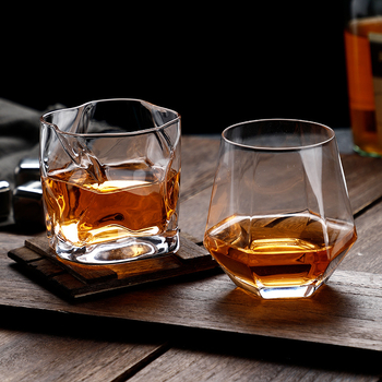 Pahar de bere whisky transparent colorat în formă specială, pahar de uz casnic în formă specială, pahar de băut cu aspect deosebit