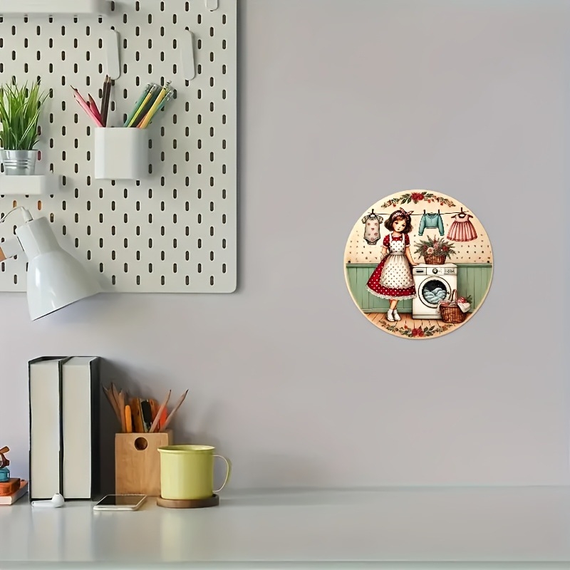 Vintage stílusú, fából készült, lányos mosóhorog - virágmintás és gyermekkori emlékdizájn, otthoni és ajtódekoráció