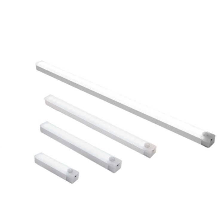 Išmanus belaidis įkrovimas žmogaus kūno indukcinis naktinis apšvietimas namų instaliacijai nemokamas naktinis praėjimas drabužių spintos spintelė LED juostelės šviesa