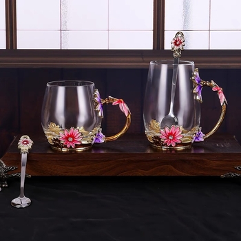 Gyári közvetlen értékesítés rózsaszín krizantém nagy hasú csésze hidegen vágott csésze cinkötvözetből, magas hőmérsékletnek ellenálló virágcsésze zománcozott üvegből