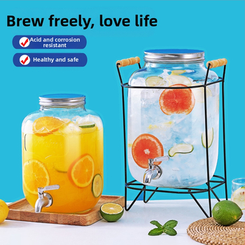 Vaisių sulčių kibiras, kolos gėrimų bakas, vyno kibiras, alaus maišytuvas, arbatos kibiras su kibiru, kibiras, stiklinis vyno butelis