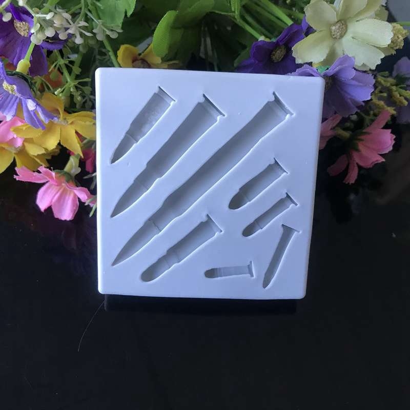 Novi silikonski kalup za metke CF Game Eat Chicken Boys Girls Cake Decorating Coke Coke Clay Cause