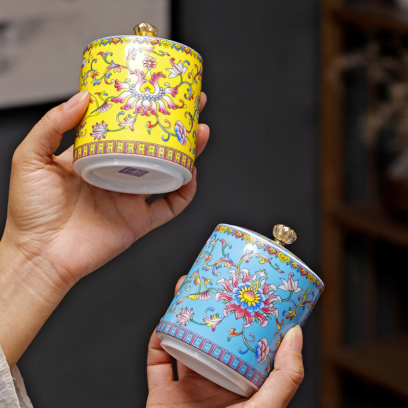 Tiesioginio gamyklinio tiekimo emalio spalvos arbatos skardinės, keraminės mažos buitinės sandarios skardinės, rūmų stiliaus arbatos laikymo skardinės, dovanų mažos arbatos skardinės