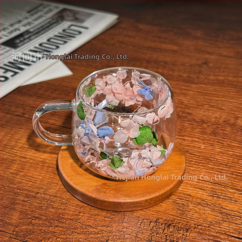 Határokon átnyúló új, valódi virágmintás, kétrétegű üvegből készült, kiváló minőségű kávésbögre fogantyúval, forrázásgátló és hőszigetelő, magas boroszilikát üvegből