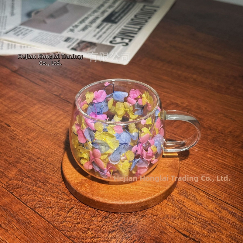 Határokon átnyúló új, valódi virágmintás, kétrétegű üvegből készült, kiváló minőségű kávésbögre fogantyúval, forrázásgátló és hőszigetelő, magas boroszilikát üvegből