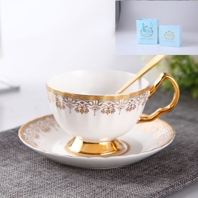 Kohvitass Euroopa stiilis väike luksuskomplekt Briti stiilis loominguline luust Hiina tass majapidamises elegantne pärastlõunatee lilleteekruus