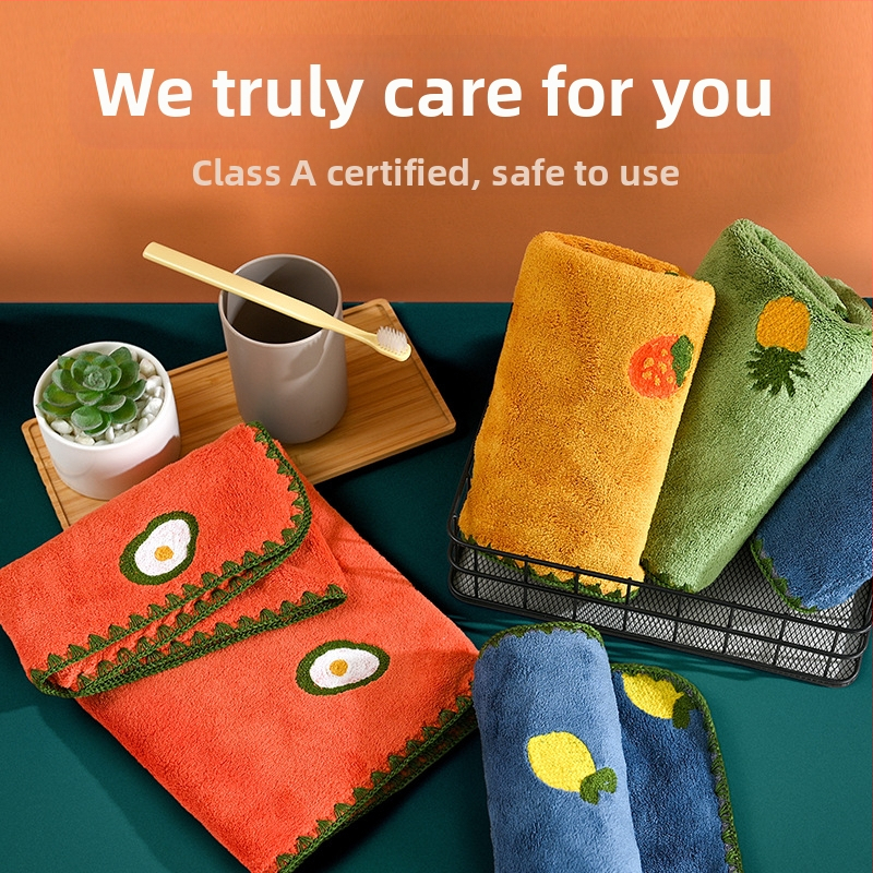 Карикатурна бродирана кърпа от коралов полар на едро с бродерия от плодове, абсорбираща удебелена кърпа за лице за възрастни, бързосъхнеща кърпа за лице