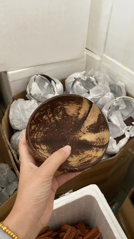 Natūralus Vietnamo Hainano senas kokoso kevalo dubuo stalo įrankiai Ryžių dubuo Desertas Cukraus vanduo Pusryčiai Lengvos salotos Vaisių laikymo dubuo