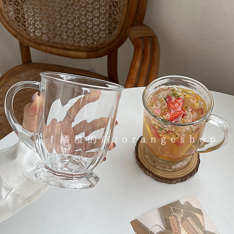 Didelės talpos stiklinė su sulčių puodeliu, buitinis vandens puodelis, vėjo puodelis, vaikų vasaros alaus gėrimas, didmeninė prekyba karve