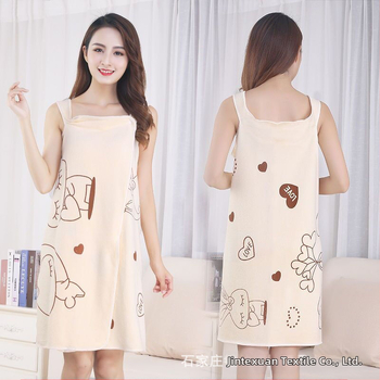 Tootjad toodavad kantavat vannirätikut, koomiksitrükiga, vahetatavat vanniseelikut, mikrokiust tropiga vannirätikut, mis on kergemeelne rannarätiku.