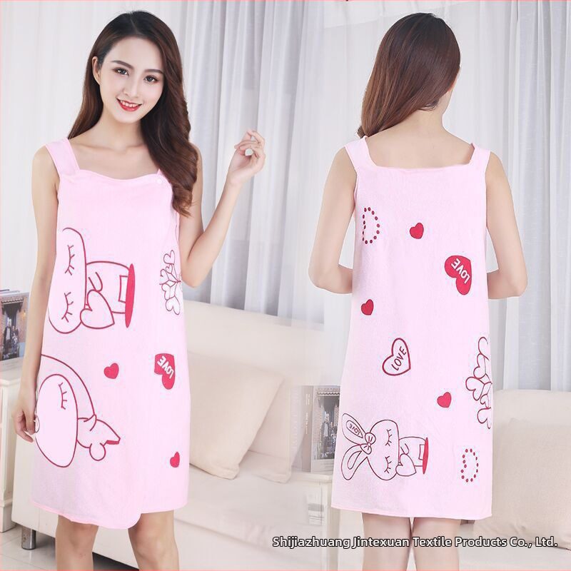 Gamintojai gamina nešiojamus vonios rankšluosčius su animacinių filmukų spausdinimu, keičiamus vonios sijonus su mikropluošto dirželiu, apsaugančius nuo šviesos paplūdimio rankšluostį.