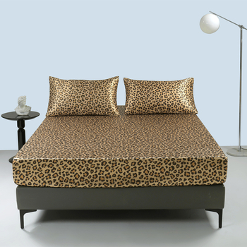 Ääreäärise satiinist digitaaltrükiga leoparditrükiga lina madratsikate, padjapüür, kolmeosaline voodipesukomplekt