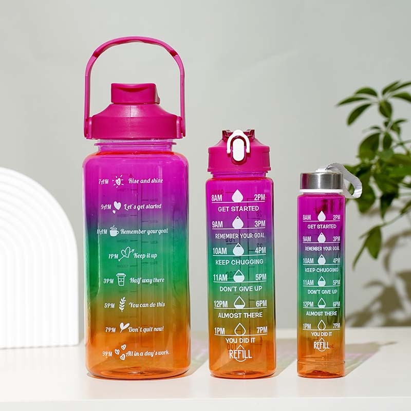 „Huangyan“ plastikinis puodelis, trijų viename sportinis virdulys, 2 l, skaidrus gradientinis, tarpsieninis, trijų dalių puodelis, UV danga dengtas dvigubas geriamojo burnos dangtelis