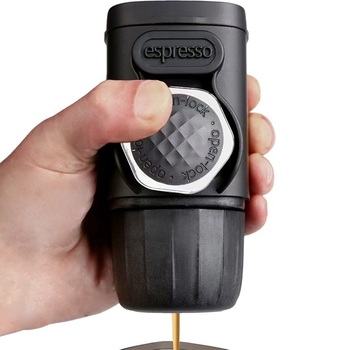 Rankomis presuotas kavos aparatas, pusiau automatinis, pneumatinis, nešiojamas, lauko kelionių kavos aparatas.