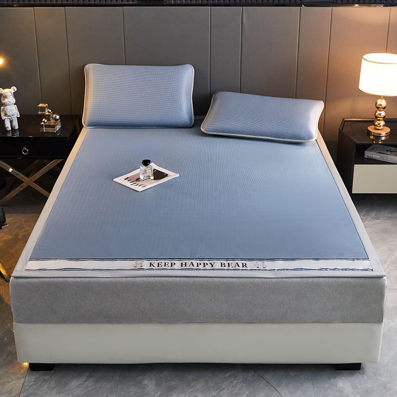 Vasarinis vasaros kilimėlis, ledo šilko kilimėlis, skalbiamas oro kondicionavimo kilimėlis, trijų dalių komplektas, studentų bendrabučio vienvietis sulankstomas vasaros kilimėlis, didmeninė prekyba