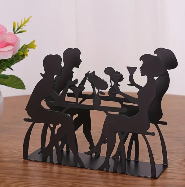 Sõprade kogunemislaud restoran kohvik hotell kontor pidu pulm salvrätikuhoidja kodukaunistamine