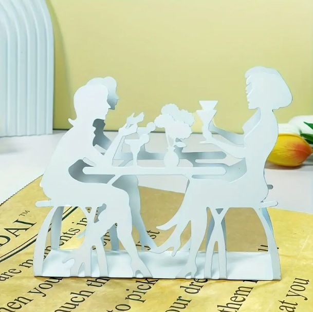 Sõprade kogunemislaud restoran kohvik hotell kontor pidu pulm salvrätikuhoidja kodukaunistamine