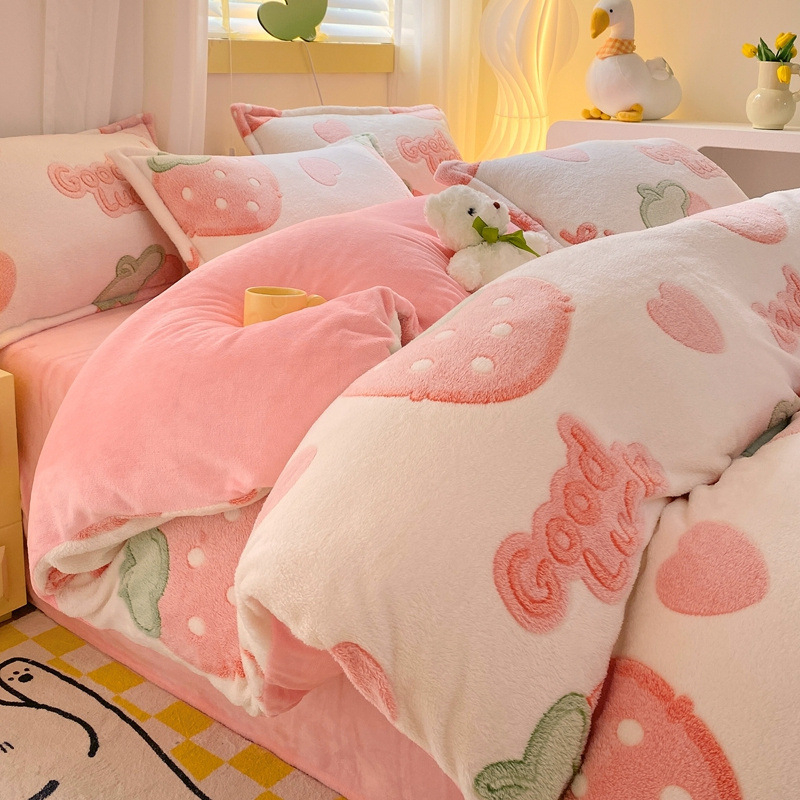 Téli hópehely bársony négyrészes szett meleg és vastag korall bársony háromrészes szett kétoldalas tej bársony egyrészes takaróhuzat rajzfilm nagykereskedelem