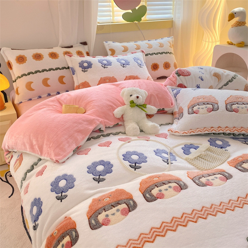 Téli hópehely bársony négyrészes szett meleg és vastag korall bársony háromrészes szett kétoldalas tej bársony egyrészes takaróhuzat rajzfilm nagykereskedelem