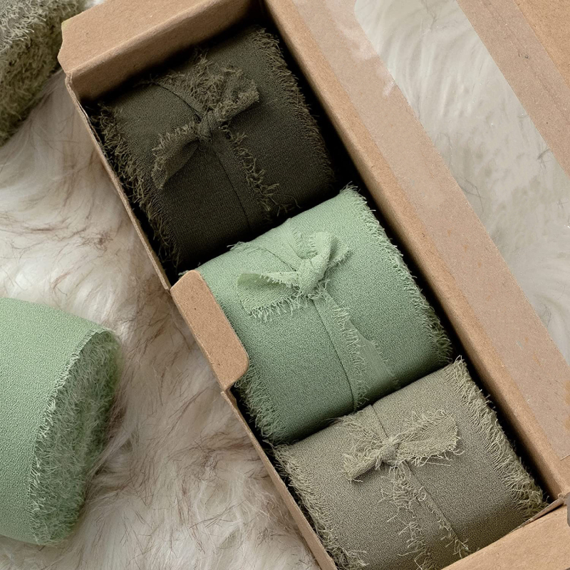 3 cm šifoonist käsitsi tutiga lint ilma narmasteta, pulmadeks mõeldud käsitsi valmistatud siidlint