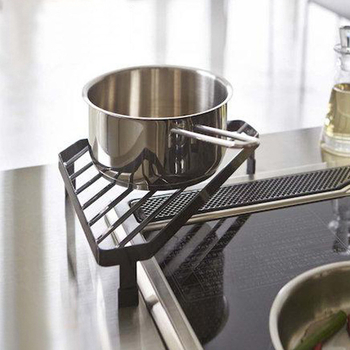 Többcélú vas háromszög tároló állvány konyhai egyrétegű állvány lyukasztásmentes padlótároló állvány szervező állvány nagykereskedelem