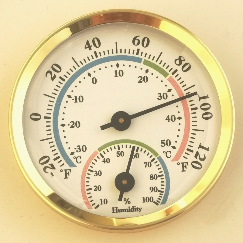TH103GF – 57 m skersmens, aukso spalvos aliuminio korpuso temperatūros ir drėgmės matuoklis (JAV plokštės spalvos paviršiaus dizainas)