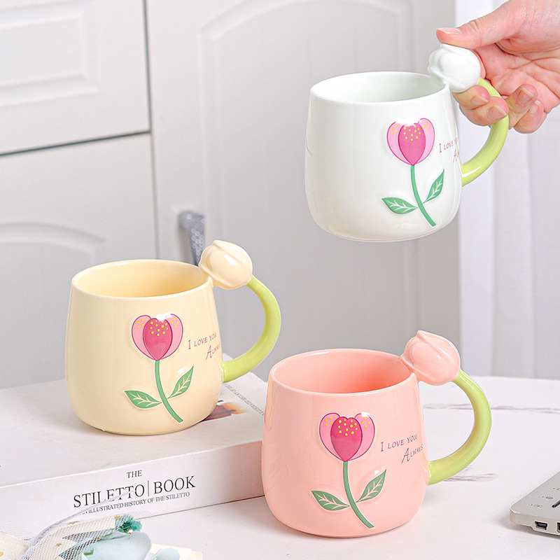 Friss tulipános vizespohár, személyre szabott kerámia bögre, sztereó virágos vizespohár, ajándék otthoni tejespohár