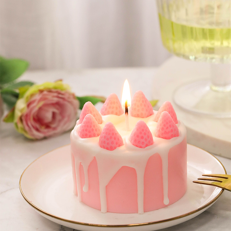 Rožinė braškė Miela aromaterapijos žvakė Šilta širdelė Gimtadienio baigimo dovana Šventinė dovana Draugams Šilta dovana