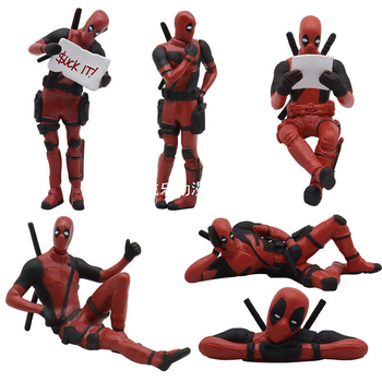 Φιγούρα Deadpool Model, Φιγούρα Γραφείου Χειρός War Machine Ξαπλωμένη, Κρατώντας μια Πινακίδα και Κοιτάζοντας Πίσω, Χονδρική Περιφερειακές Φιγούρες Anime