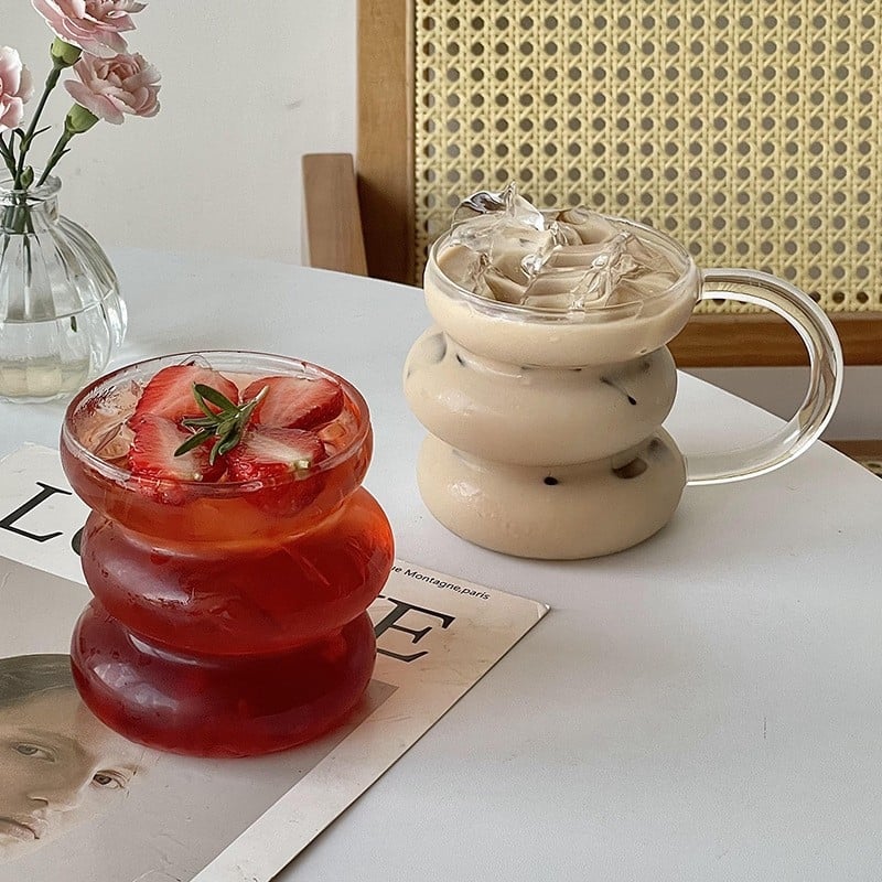 Korėjietiško stiliaus borosilikatinis netaisyklingas vikšro puodelis Kavos puodelis Karščiui atsparus stiklinis puodelis Gėrimo apskritimo puodelis Pieno puodelis