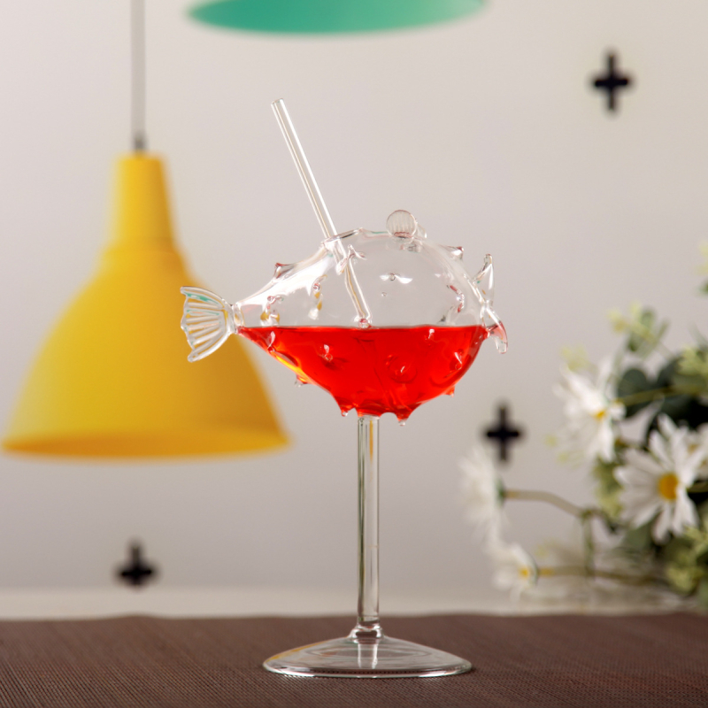 Uus loominguline kokteilikarikas, mitmesugused loomingulised molekulaarsed gurmeebaari erilised veinikarikad, isikupärastatud klaasid