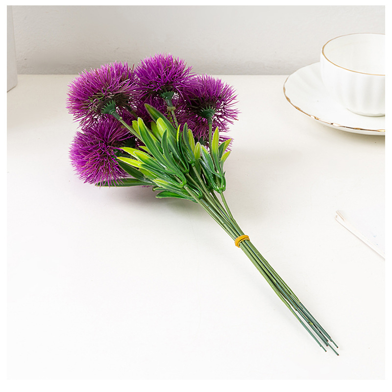 Yiluni täpiline kunstlik ühekordne võilill elutoa pulmadeks kodumööbli kaunistuseks kunstlill plastist võltslillepall krüsanteem