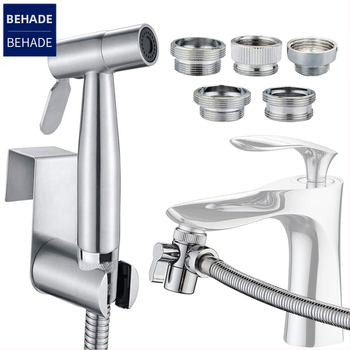 Pištolj za prskanje slavine za kupaonicu, odgovara mlaznici za bide - s preusmjerivačem slavine, crijevom od 1,5 m i kukom