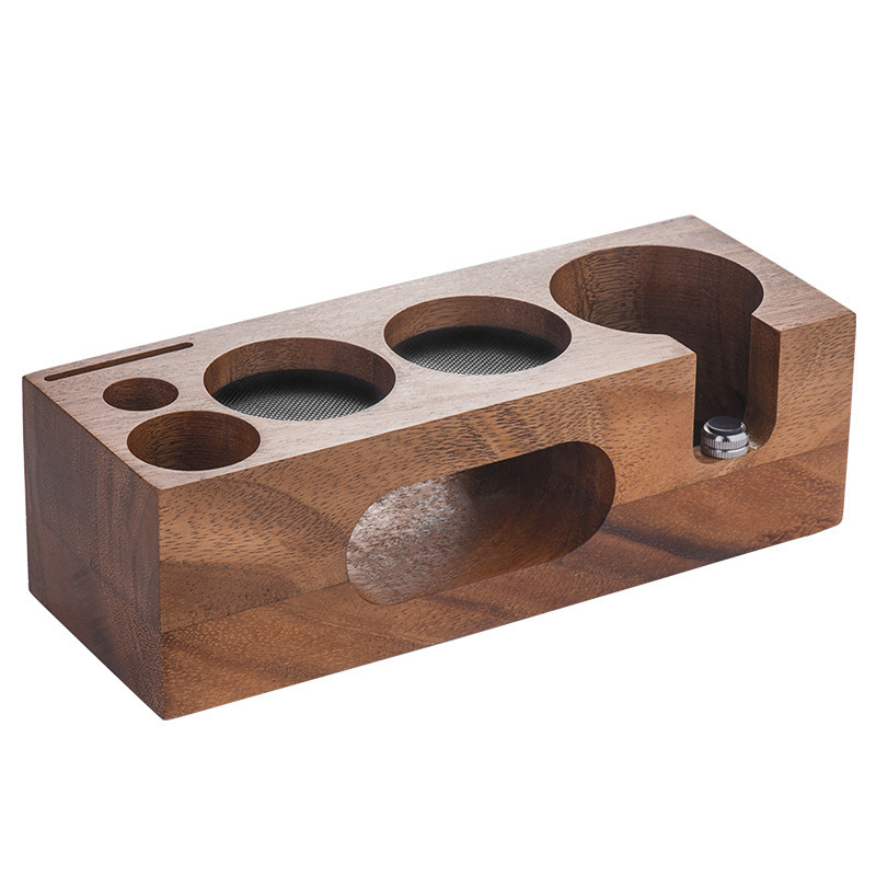 Kavos miltelių sėdynė Kavos aparato rankena Atraminis indų laikymas Riešutmedžio įdaro sėdynė Medžio masyvo pagrindas Laikymo pagrindas