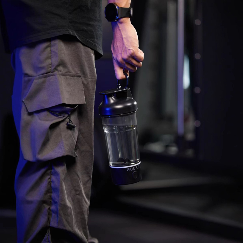 Tiesioginio pardavimo gamykloje elektrinis maišymo puodelis, skirtas fitneso baltymų miltelių kavai, didelis vandens puodelis, įkraunamas 24 nauji modeliai grupiniam pirkimui, išsami diskusija.