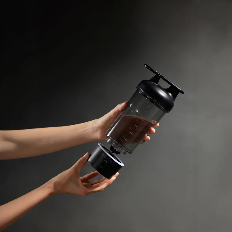 Tiesioginio pardavimo gamykloje elektrinis maišymo puodelis, skirtas fitneso baltymų miltelių kavai, didelis vandens puodelis, įkraunamas 24 nauji modeliai grupiniam pirkimui, išsami diskusija.