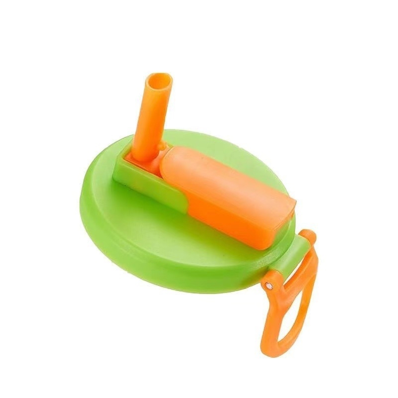 Новата сламка за кутия за кола на Amazon, преносима кутия, капак за чаша с хранителен клас, силикон против протичане и комари