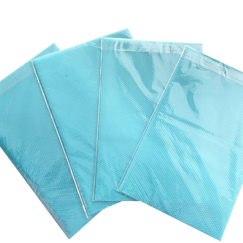 Tiesioginis gamyklinis šaldytuvo kilimėlis virtuvei, neslystantis kilimėlis, kurį galima pjaustyti, neslystantis daugiasluoksnis spintelės kilimėlis