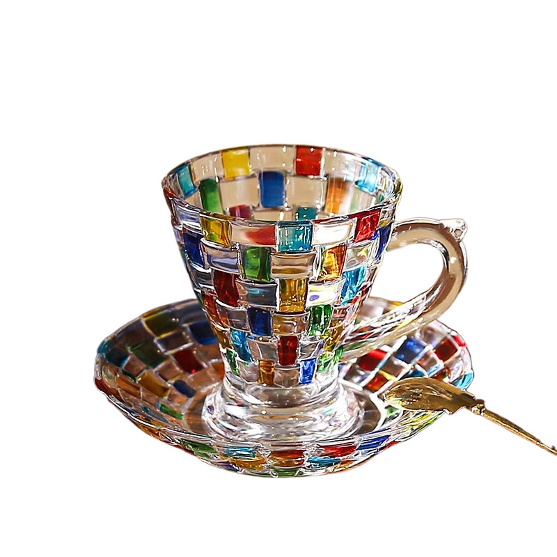 Ekspordi kõrge värviväärtusega värvitud kristallklaasist kohvitass ja alustass, mis sobib SRT-ga