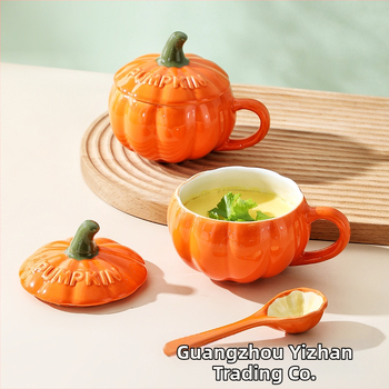 Radoša keramikas ķirbju krūze ar svētku brokastu auzu pārslu piena krūzi ar vāku un karoti, krusteniska Ziemassvētku krūze