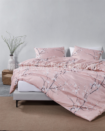 „Weiou“ tarpvalstybinis namų tekstilės „Amazon“, „eBay“ gamintojai tiekia antklodžių užvalkalų, pagalvių užvalkalų spausdinimo trijų dalių komplektą.