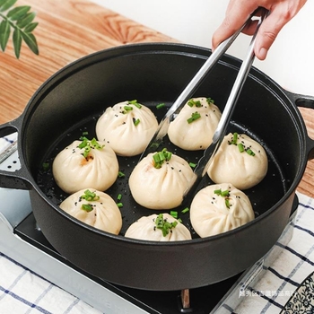 Malmist pann katmata mittenakkuva majapidamise praepann toores rauast pannkoogipann supipott hautisepann vee praadimiskott paksendatud hulgimüük