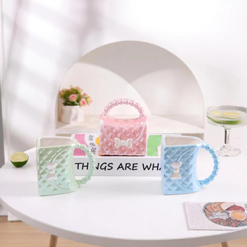 Δημιουργικό Φωτιστικό Ποτηριού Νερού Πολυτελές Υψηλής Τεχνολογίας Αίσθηση Εξατομικευμένης Τσάντας με Φιόγκο Εξωτερικού Εμπορίου Υψηλής Αξίας Κύπελλο Νερού Ζευγαριού σε Σχήμα