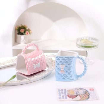 Δημιουργικό Φωτιστικό Ποτηριού Νερού Πολυτελές Υψηλής Τεχνολογίας Αίσθηση Εξατομικευμένης Τσάντας με Φιόγκο Εξωτερικού Εμπορίου Υψηλής Αξίας Κύπελλο Νερού Ζευγαριού σε Σχήμα