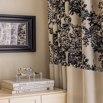 Modernus, lengvas, prabangus siuvinėjimas, miegamojo ir svetainės užuolaidų užtemimas, šenilinis vaškinis berry, aukštos klasės, elegantiškas, gatavas produktas.