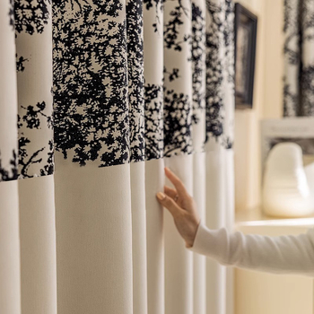 Modernus, lengvas, prabangus siuvinėjimas, miegamojo ir svetainės užuolaidų užtemimas, šenilinis vaškinis berry, aukštos klasės, elegantiškas, gatavas produktas.