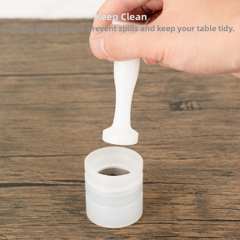 Kohvikapslite täitmise ja sulgemise hoidik, mis sobib Nestle väikese suurusega kapslitassiga