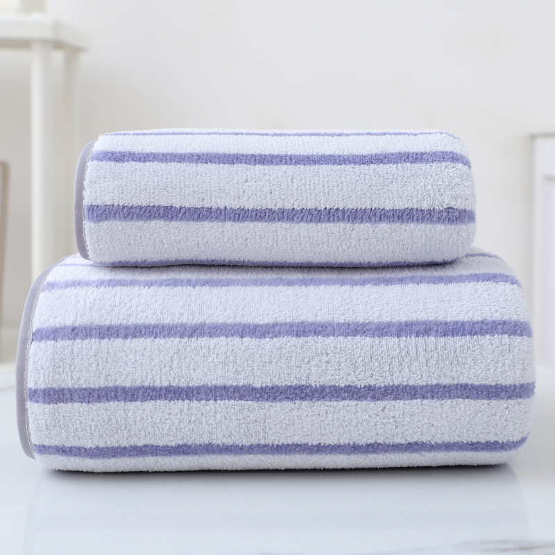 Naujas buitinis ypač didelis sustorintas vonios rankšluostis, spalvotas dryžuotas koralų vilnos vonios rankšluostis, be plaukų, dviejų dalių rinkinys