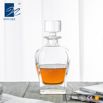 700 ml stiklinis vyno butelis, sferinis viskio stiklinis vyno butelis, vyno butelis, gali būti derinamas su vyno taure, pritaikomas logotipas vyno buteliui