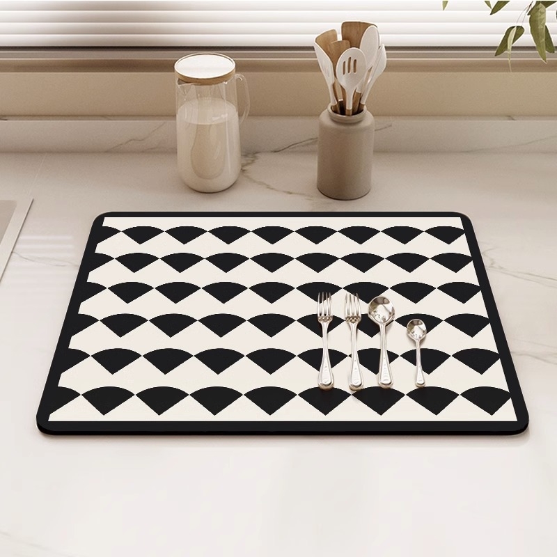 Lihtne köögi äravoolumatt, tööpinnale mõeldud diatomi muda imav matt, baarileti libisemisvastane kohvimatt, soojusisolatsioon, põletusvastane alusmatt